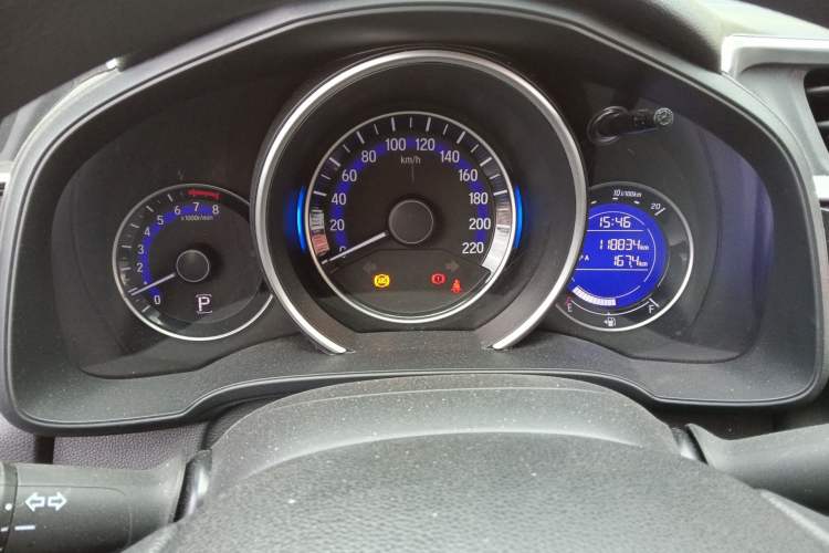 Used Honda Fit 2014 1.5L SE CVT Fashion Model Instrument Cluster