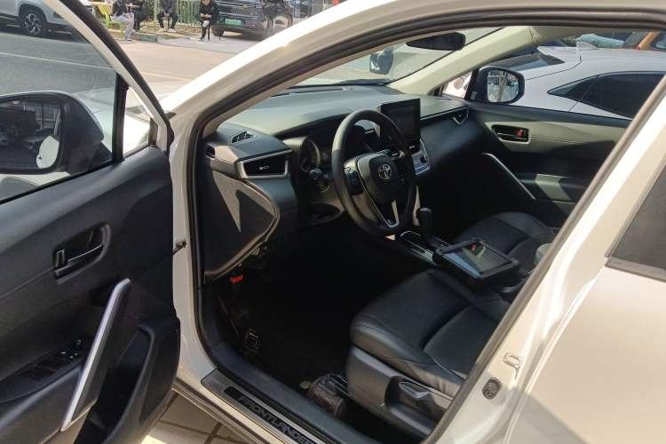 Used Toyota FRONTLANDER 2022 2.0L CVT Elite Edition
