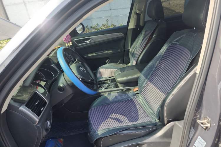 Used Volkswagen Teramont 2017 380TSI Four-Wheel Drive Luxury Edition Left Front Seat