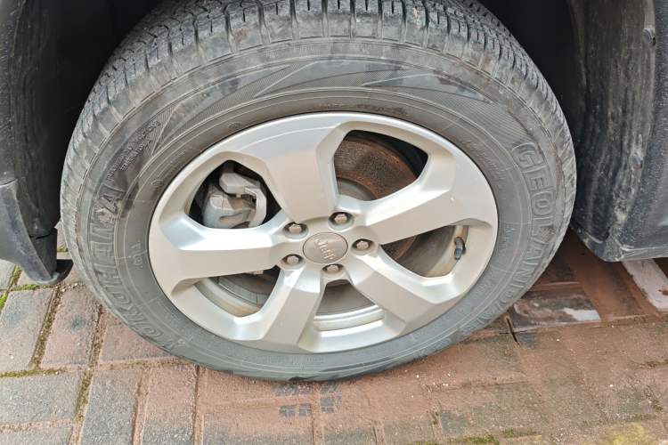 Used Jeep Compass 2017 200T Automatic Family Edition
