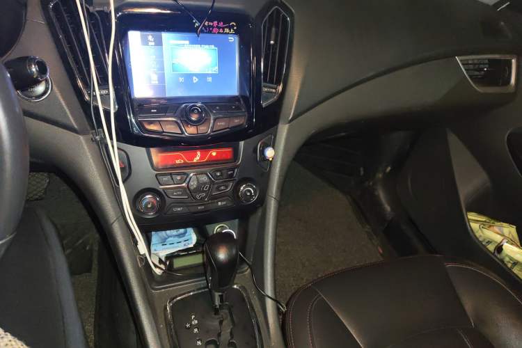Used Chery Arrizo 7 2016 1.6L CVT ZhiXiang Edition Audio And AC Panel