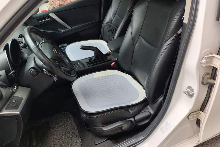 Used Mazda 3 2012 Hatchback 2.0L Automatic Luxury Model
