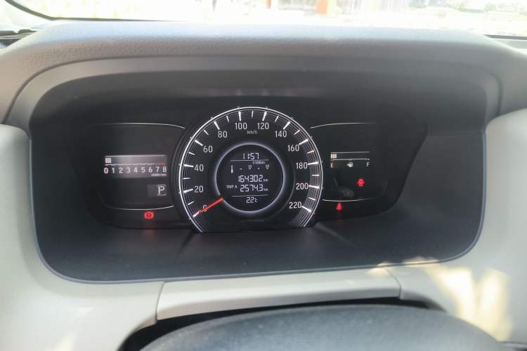 Used Honda Odyssey 2015 Updated Version 2.4L Smart Edition