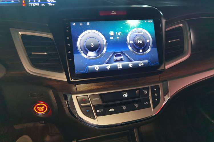 Used Honda Jade 2017 1.8L automatic Comfort version 5 seats
