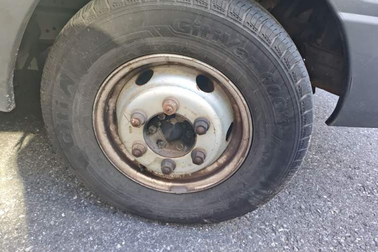 Used Iveco Daily 2009 2.5T-A35 7-Seater
