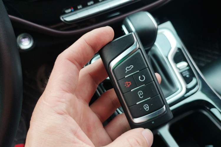 Used GAC Trumpchi M6 2023 PRO 270T DCT Luxury Edition Interior 1