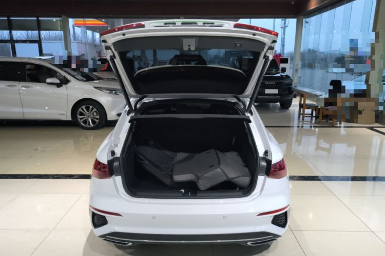 Used Audi A3 2024 Sportback 35 TFSI Fashionable Sports Model
