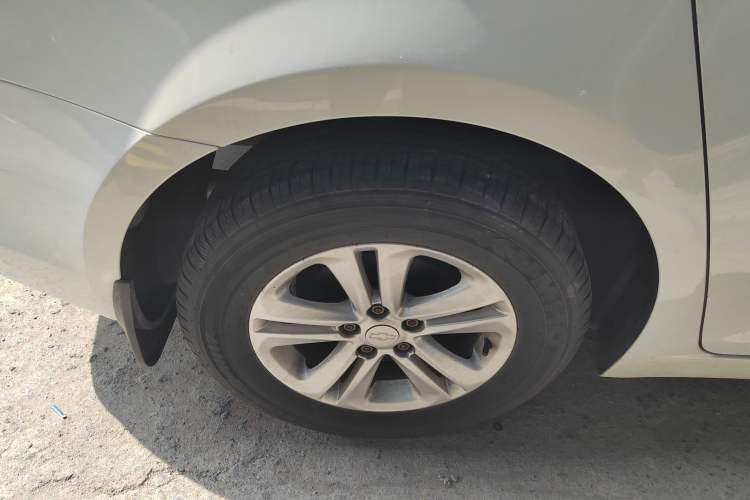 Used Chevrolet Cruze 2015 1.5L Classic SL MT