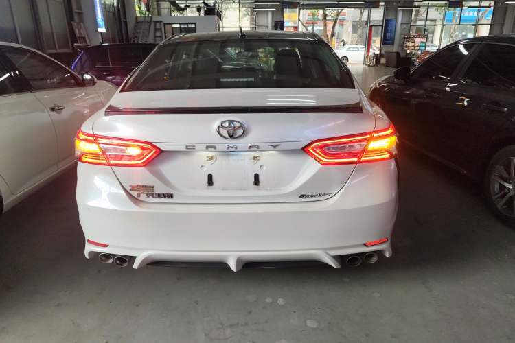 Used Toyota Camry 2021 2.0S FENGSHANG Edition