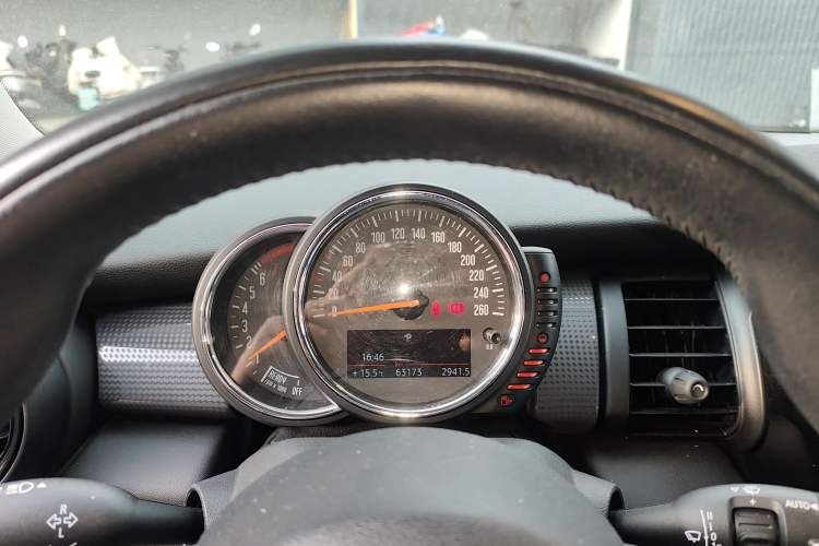 Used MINI MINI 2014 1.5T COOPER Fun