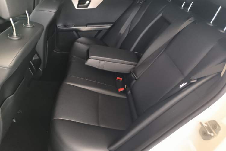 Used Mercedes-Benz GLK-Class 2013 Facelift GLK 300 4MATIC Fashion Edition Left Rear Seat