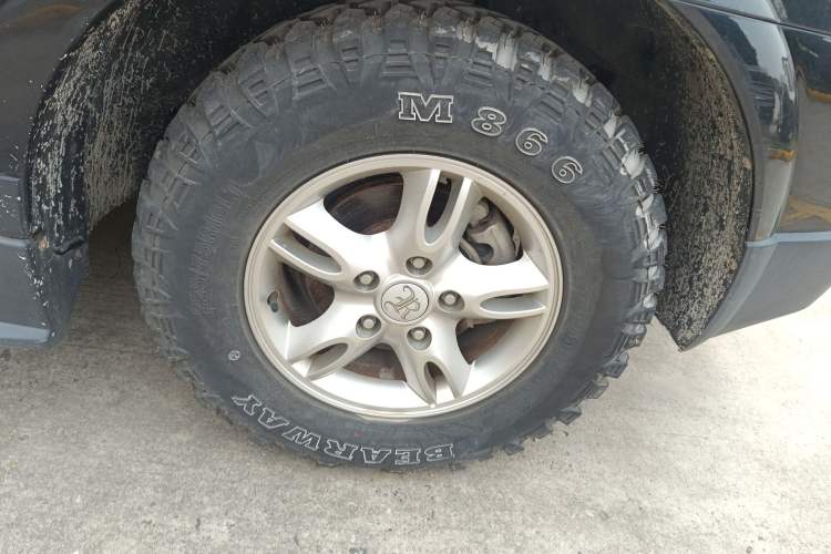 Used Roewe W5 2014 1.8T 2WD Automatic Tharu Special Edition