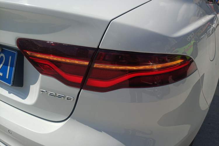 Used Jaguar XEL 2022 2.0T 250 PS R-DYNAMIC S Advanced Sport Edition