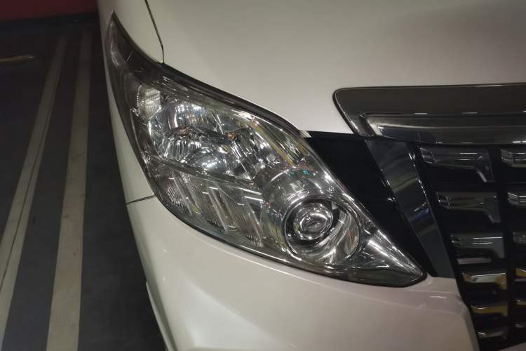 Used Toyota Alphard 2012 3.5L Luxury Edition