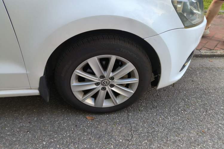 Used Volkswagen Polo 2014 1.6L Automatic Comfort Edition