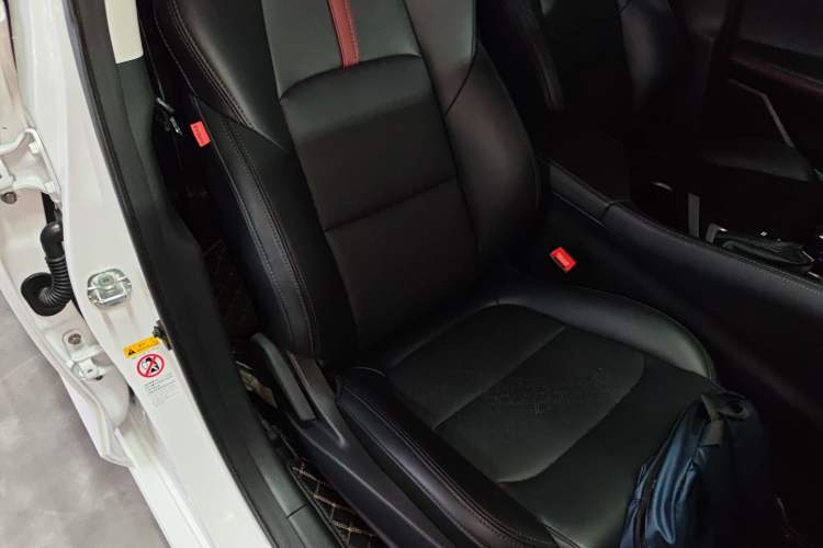 Used CHANGAN Eado 2020 PLUS Blue Whale NE 1.4T GDI DCT Prestige Model Right Front Seat