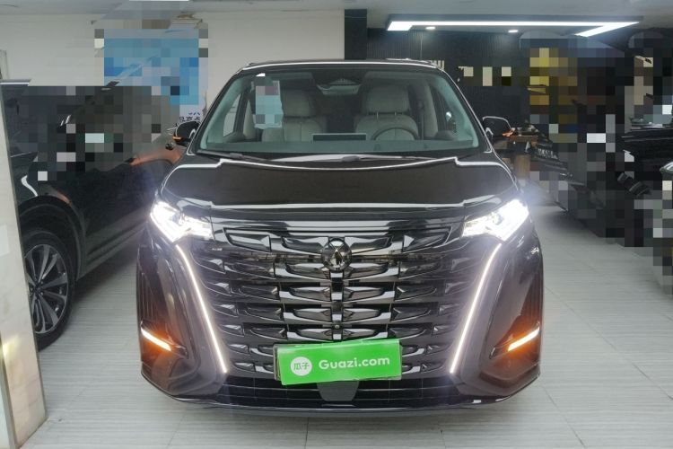 Used Denza D9 2022 DM-i 970 Four-Wheel Drive Flagship Model
