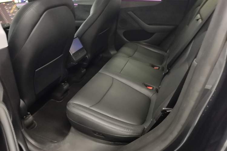 Used Tesla Model Y 2025 Long-Range All-Wheel Drive First Edition

