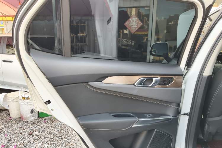 Used Lynk & Co 01 2018 2.0T Two-Wheel-Drive + Version