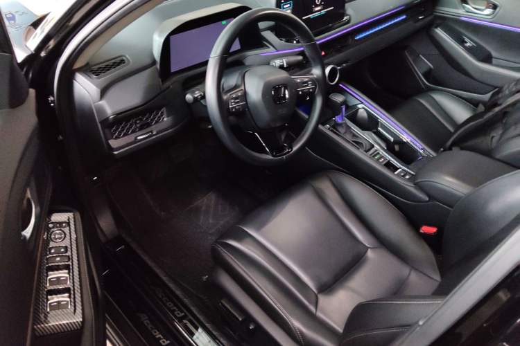 Used Honda Accord 2024 260TURBO Luxury Edition Driver Seat