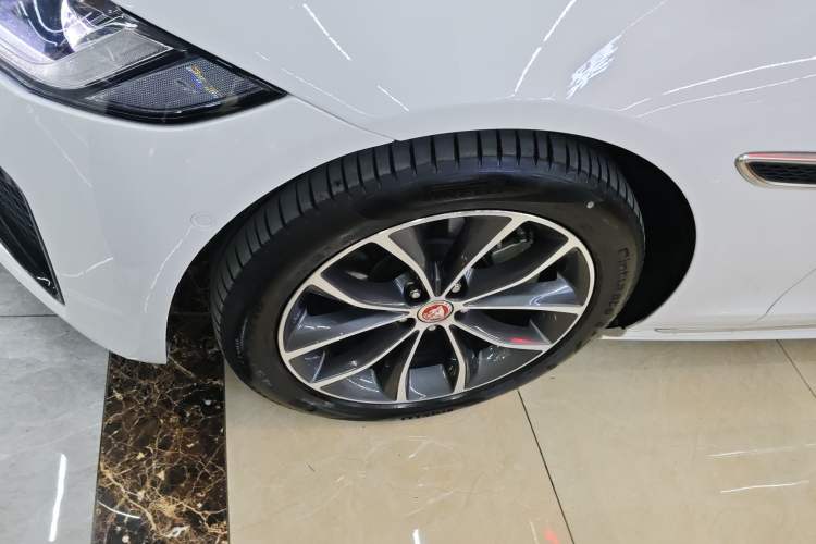 Used Jaguar XFL 2023 XFL 2.0T P250 Two-Wheel-Drive Elite Sport Edition