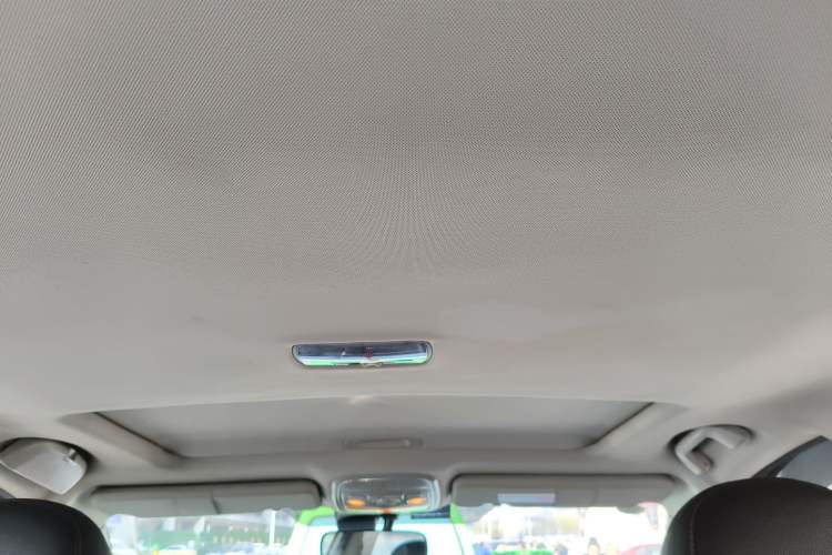 Used Haval H6 2015 Upgraded Model 1.5T Manual Two-Wheel Drive Prestige Version