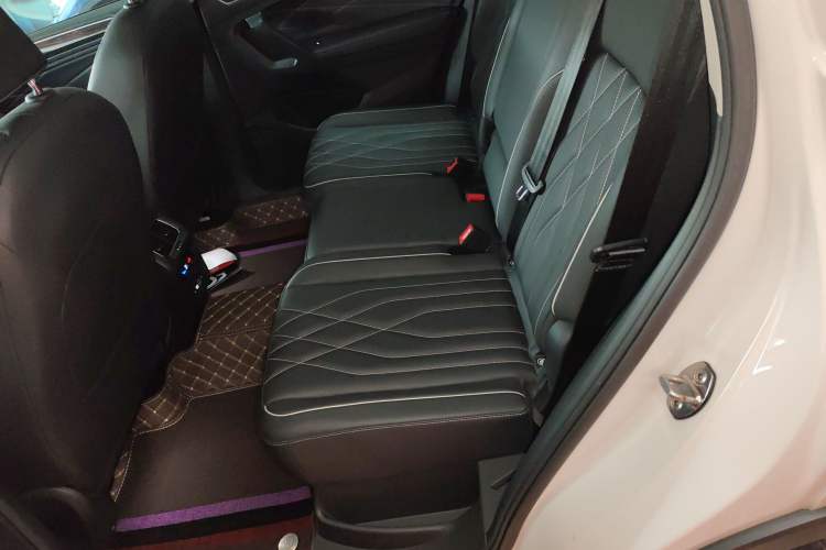 Used Volkswagen Tiguan L 2022 330TSI Automatic Two-Wheel Drive Smart Edition Left Rear Seat