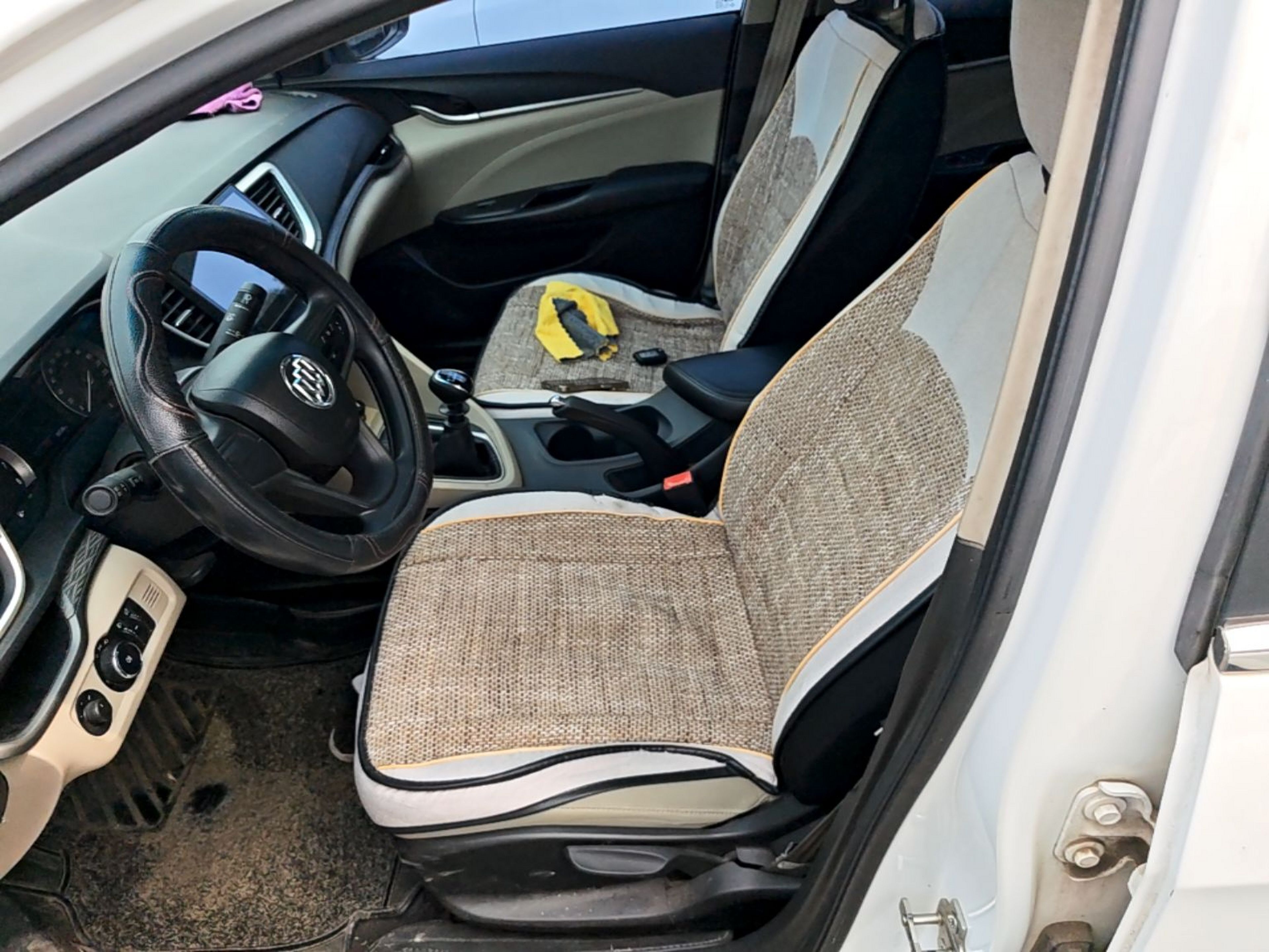 Interior delantero