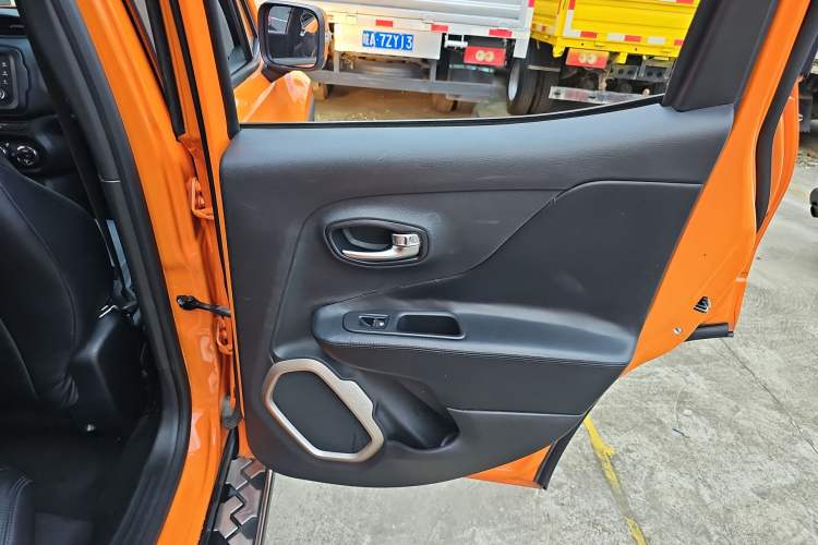 Used Jeep Renegade 2017 180T Automatic Jingneng Edition