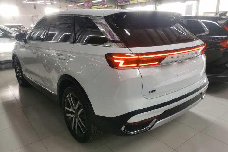 Used Bestune T99 2023 2.0T Automatic Prestige Edition
