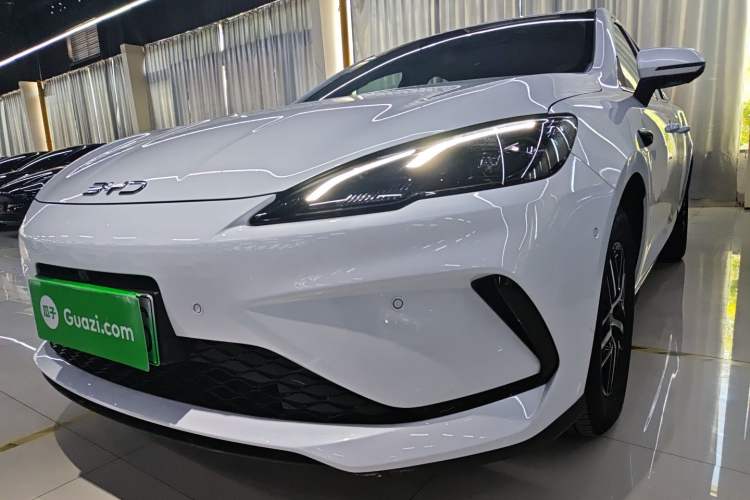 Used BYD Seal 05 DM-i 2025 DM-i Intelligent Drive 120KM Flagship Model Left Front Headlight