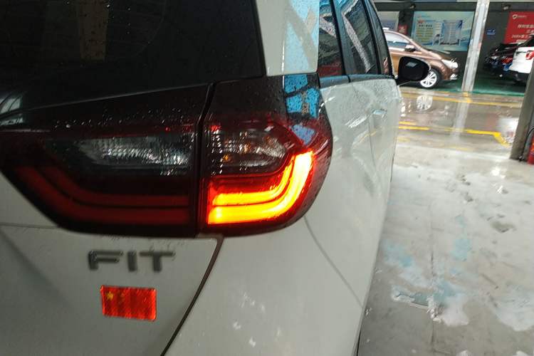 Used Honda Fit 2021 1.5L CVT Trend Edition