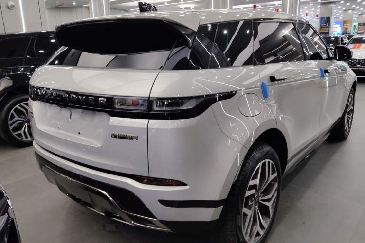 Used Land Rover Range Evoque 2023 Aurora L 249 PS Luxury Edition
