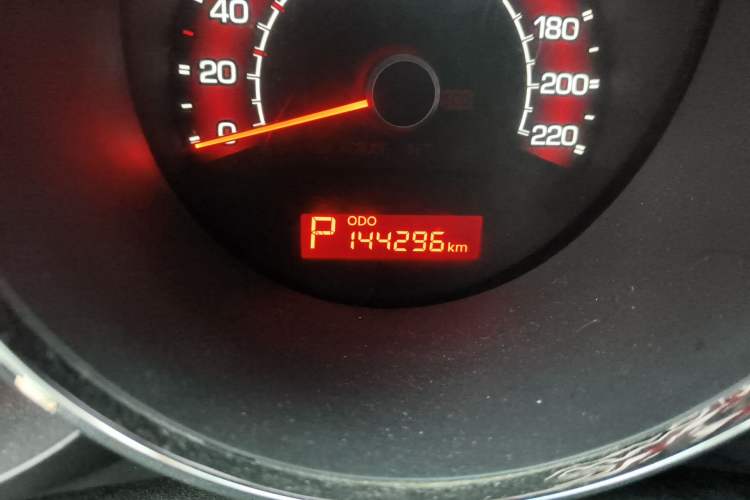 Used Kia Soul 2012 1.6L AT Premium Odometer Close Up