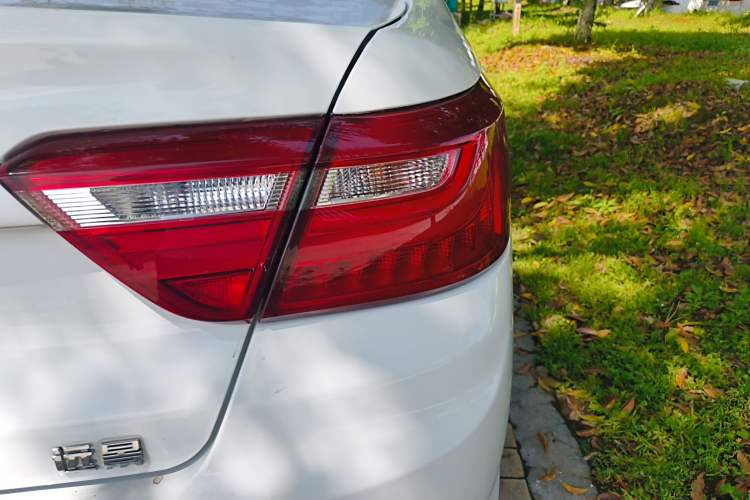 Used Geely Auto Vision 2020 1.5L Manual Value Edition Right Rear Taillight