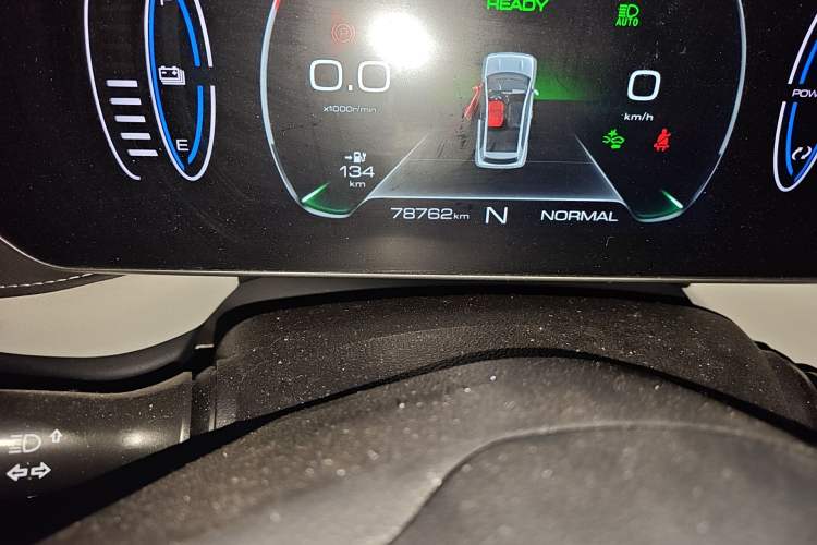 Used ORA Black Cat 2022 405 km Long-Range Version Ternary Lithium Odometer Close Up