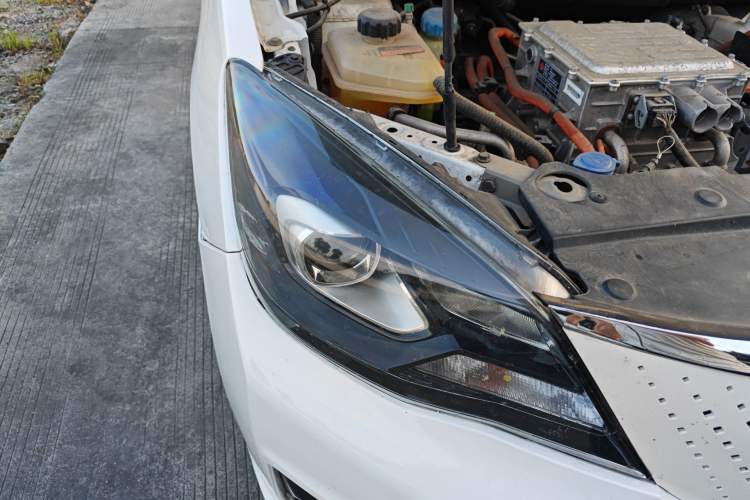 Used Dongfeng Aeolus E70  Right Front Headlight