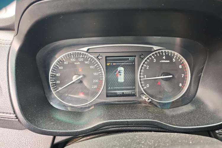Used SWM X7 2017 1.5T Manual Inter Milan 110th Anniversary Edition 7-seater
