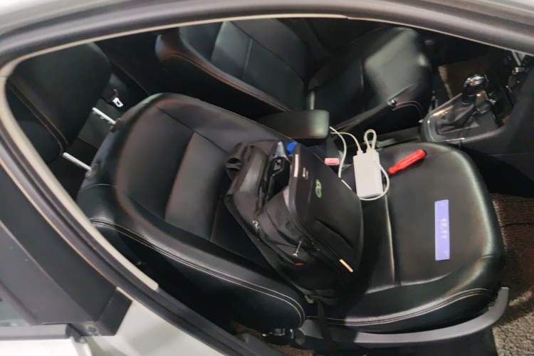 Used Volkswagen Bora 2016 1.6L Automatic Fashion Model
