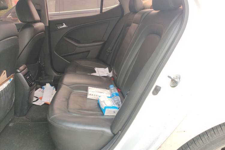 Used Kia K5 2011 2.0L Automatic Premium