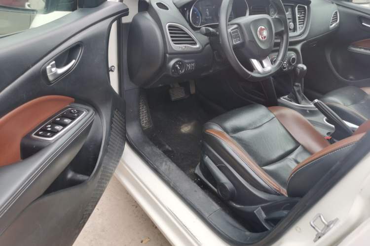 Used Fiat Viaggio 2015 1.4T Automatic Jingxiang Edition
