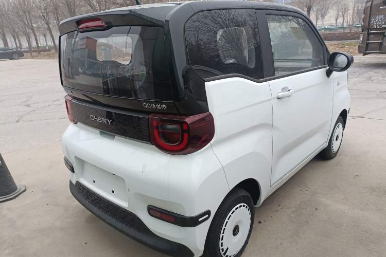 Used Chery QQ Ice Cream 2024 Edition Youth Version 205km Sundae
