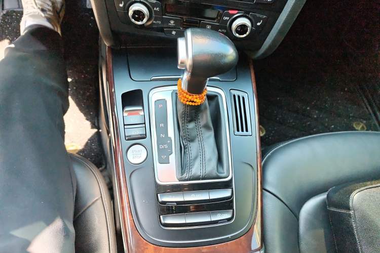 Used Audi A4L 2016 35 TFSI Collection Edition S line Comfort Model