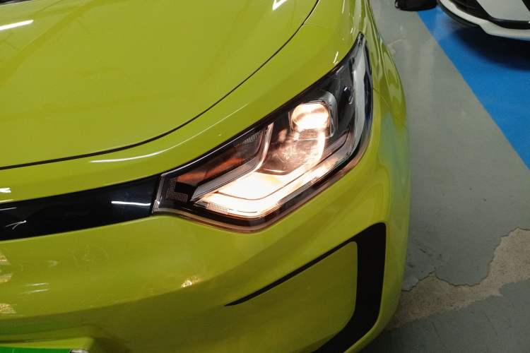 Used JAC Yiwei E10X 2024 Charming Edition 301km Air
