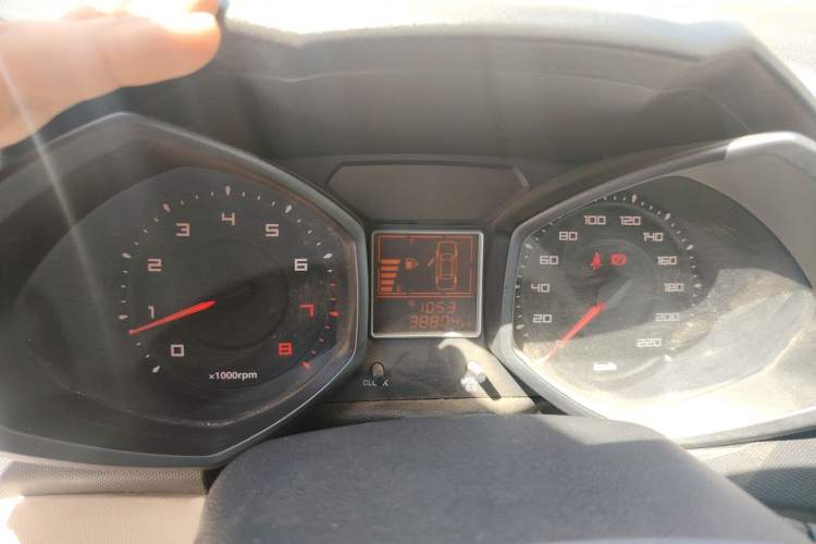 Used Chery Fengyun 2 2013 Hatchback 1.5L Manual Ruiyi Edition Instrument Cluster