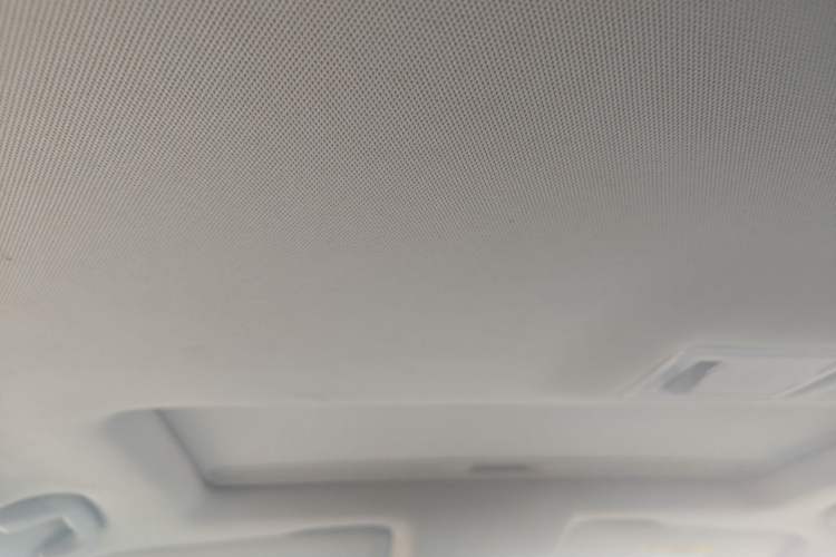 Used Buick Encore 2014 1.4T Automatic Two-Wheel Drive Urban Elite Model Headliner