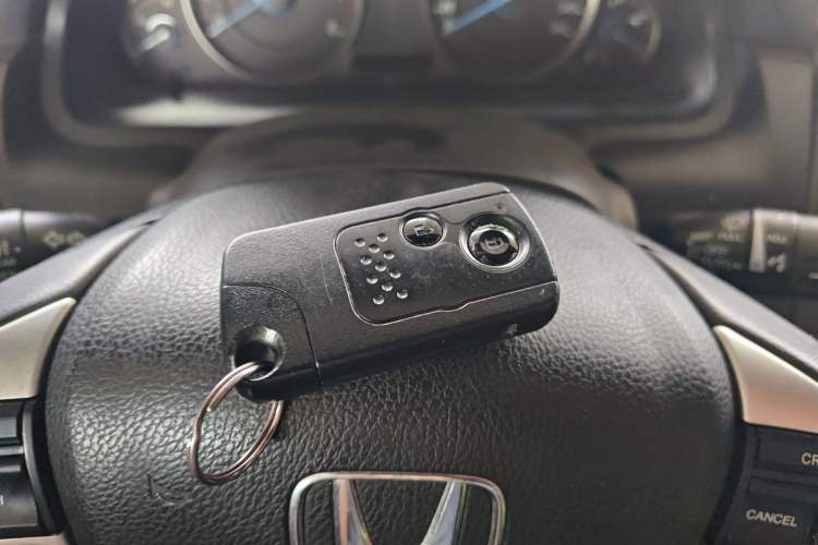 Used Honda Crosstour 2012 2.4L Luxury Edition