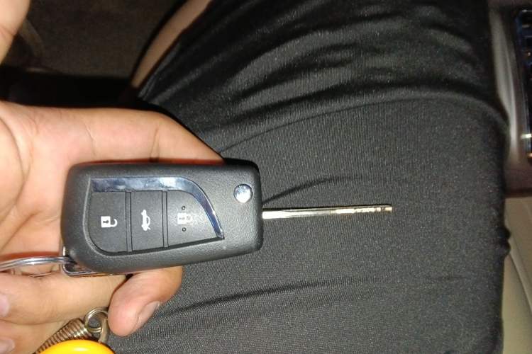 Used Toyota Corolla EX 2011 1.6L Automatic Classic Edition
