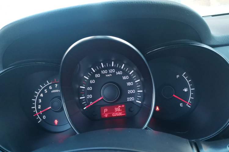 Used Kia K2 2015 Sedan 1.4L Automatic GLS
