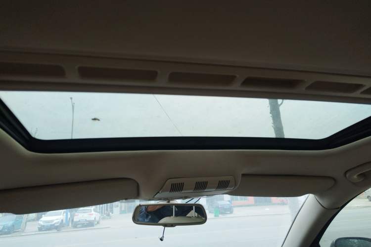 Used Skoda Octavia 2013 1.6L Manual Yijun Edition Headliner